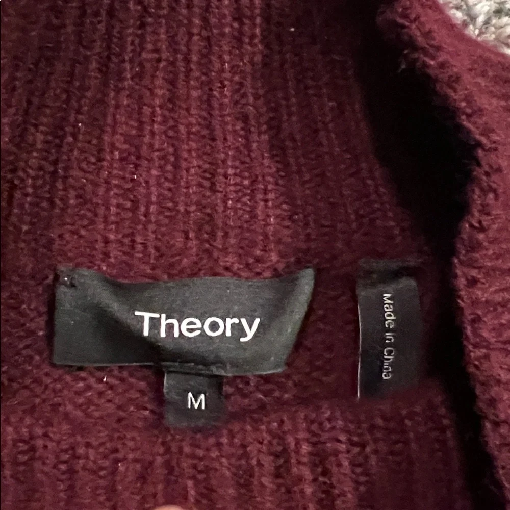 Theory cashmere mock neck sweater - Picture 2 of 5